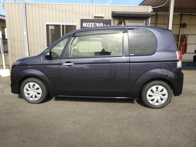 スペイド Ｘ　純正ＳＤナビ　地デジＴＶ　ＥＴＣ　車検整備２年付　プライバシーガラス　電動格納式ウィンカードアミラー　スペアタイヤ　ＣＶＴ　電動スライドドア　Ｂｌｕｅｔｏｏｔｈ　１ヶ月１０００Ｋｍ保証（6枚目）