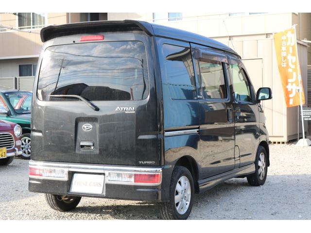 アトレーワゴン カスタムターボＲＳリミテッド　ターボ車　両側スライドドア　アルミホイール　地デジナビ（5枚目）
