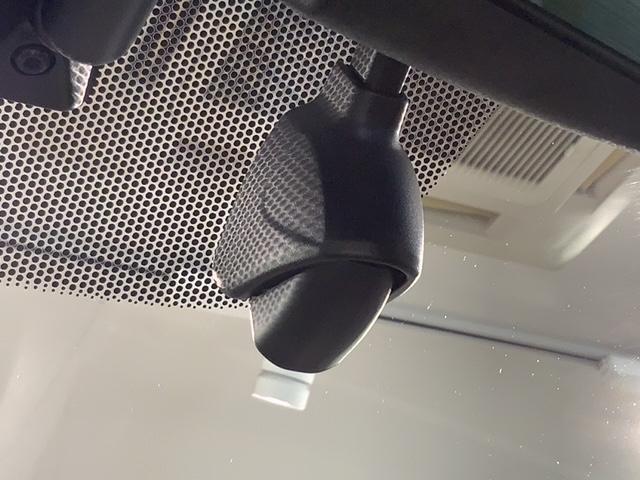 フリードハイブリッド ハイブリッド・Ｇホンダセンシング　禁煙１オーナー　１年保証　ナビＶＸＭ－２１４Ｖｆｉ　ＴＶ　Ｒカメラ　ＣＤ録音　ＢＴオ－ディオ　ＤＶＤ　ドラレコ　ＥＴＣ　ＬＥＤオートライト　ＶＳＡ　両側ＰＳＤ　シートヒーター　クルコン　ＡＷ　スマキー（11枚目）