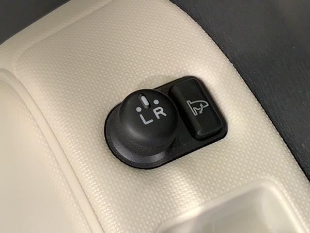 ミラココア ココアＸ　禁煙　１年保証　ナビ　フルセグＴＶ　Ｒカメラ　ＢＴオ－ディオ　ＤＶＤ　ＵＳＢ　ベンチシート　ドアバイザー　フロアマット　スマキー　スペアキー　整備記録簿　取説保証書　ＡＡＣ　ＡＢＳ　Ｗエアバッグ（10枚目）