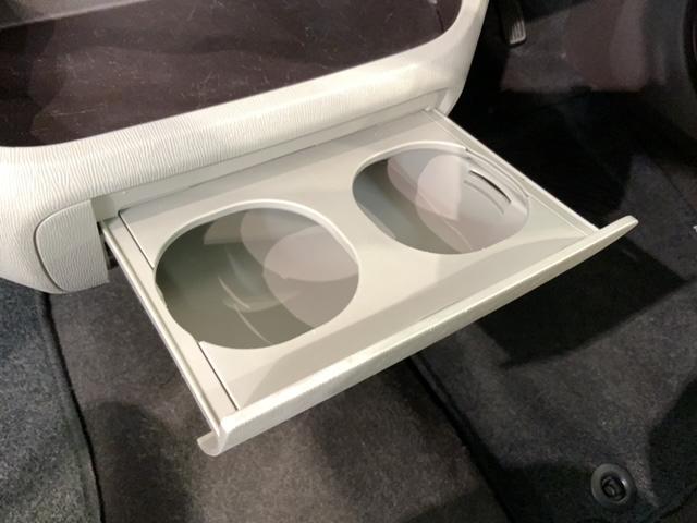 パッソ プラスハナ Gパッケージ 禁煙 1年保証 ナビ フルセグTV Rカメラ CD録音 DVD ドラレコ ETC フォグ 横滑り防止 アルミ スマ-トキ- 盗難防止装置 整備記録簿 ベンチシ-ト Wエアバッグ AAC 保証書取説(13枚目)