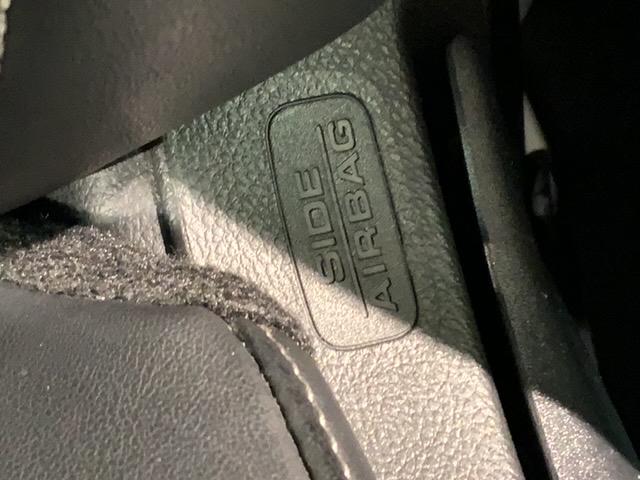 フィット e:HEVホーム 禁煙1オーナー 車検整備付 1年保証 ドラレコ ナビVXU-215FTi TV Rカメラ CD BTオ-ディオ DVD ETC LEDオートライト VSA クルコン スマキー 盗難防止装置 保証書取説(25枚目)