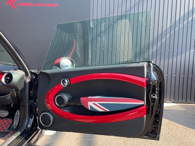 ＭＩＮＩ 　ＡＩＲ　ＦＯＲＣＥエアサス／ワークアルミホイール／禁煙車／ＥＴＣ（15枚目）