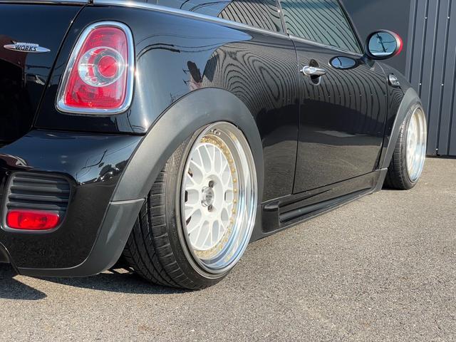 ＭＩＮＩ 　ＡＩＲ　ＦＯＲＣＥエアサス／ワークアルミホイール／禁煙車／ＥＴＣ（22枚目）