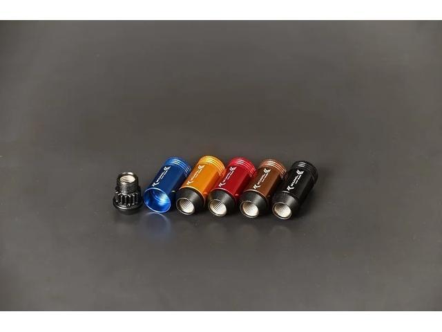 プリウス G オートサロン2024年出展最優秀賞車両/KUHLフルコンプリートカー/VERZ VRF01R20インチ/エアフォースエアサス/エレガントゴールドラッピング/純正ディスプレイオーディオナビ/ETC2.0(70枚目)