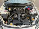 エンジンルーム内も状態は良好です！ＫＵＨＬではドレスアップカスタムだけでなく、チューニングも得意としております！ご希望のカスタム内容をなんなりとお申しつけくださいませ！