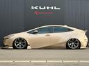 プリウス G オートサロン2024年出展最優秀賞車両/KUHLフルコンプリートカー/VERZ VRF01R20インチ/エアフォースエアサス/エレガントゴールドラッピング/純正ディスプレイオーディオナビ/ETC2.0(5枚目)
