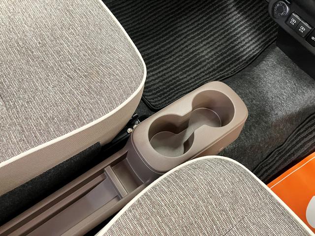 ミラトコット Ｇ　ＳＡＩＩＩ　スイートスタイル　純正ナビ　フルセグＴＶ　バックカメラ　パノラマモニター　スマートキー　プッシュスタート　前席シートヒーター　ドライブレコーダー　オートマチックハイビーム　ＬＥＤヘッドランプ（32枚目）