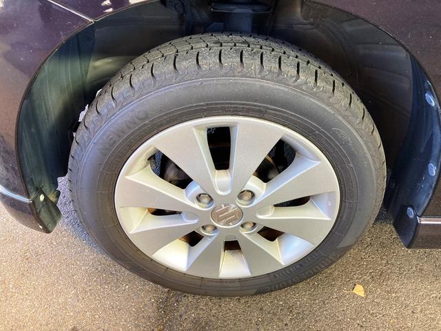 ワゴンＲ ＦＸリミテッド　車検Ｒ９年７月　スマートキー　プッシュスタート　純正１４インチアルミホイール　電動格納ミラー　ベンチシート　ＡＴ　盗難防止システム　ＡＢＳ　ＣＤ　衝突安全ボディ（10枚目）