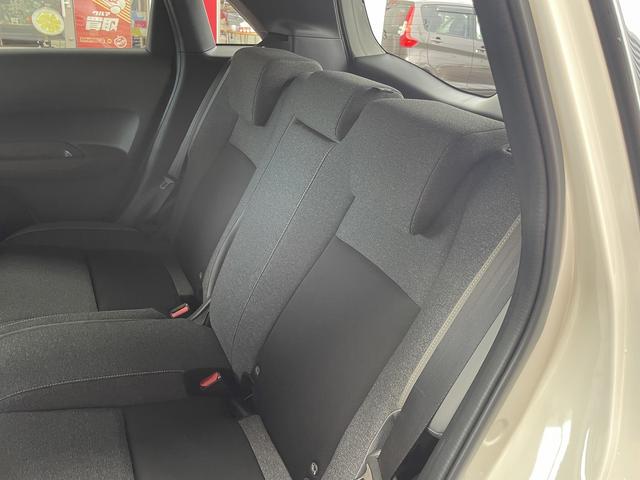 フィット ｅ：ＨＥＶ　ＲＳ　無限エアロ　ホンダ純正カーナビ　スマートキー　衝突軽減ブレーキ　ハーフレザーシート　パドルシフト　ＬＥＤヘッドライト　ＥＴＣ　アダプティブクルーズコントロール　革巻きステアリング（38枚目）