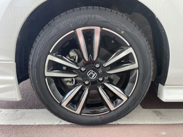 フィット ｅ：ＨＥＶ　ＲＳ　無限エアロ　ホンダ純正カーナビ　スマートキー　衝突軽減ブレーキ　ハーフレザーシート　パドルシフト　ＬＥＤヘッドライト　ＥＴＣ　アダプティブクルーズコントロール　革巻きステアリング（51枚目）