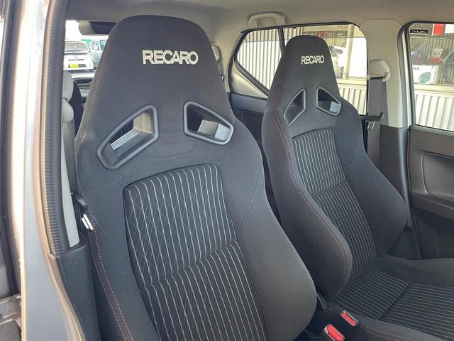 アルトワークス ベースグレード　５速ＭＴ　レカロシート　スマートキー　ＨＩＤヘッドライト　ＥＴＣ　ドライブレコーダー　フロアマット　ドアバイザー　革巻きステアリング　純正アルミホイール　フォグライト（14枚目）