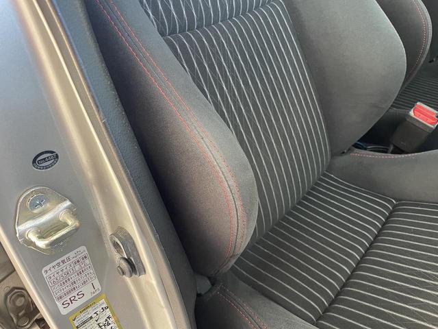 アルトワークス ベースグレード　５速ＭＴ　レカロシート　スマートキー　ＨＩＤヘッドライト　ＥＴＣ　ドライブレコーダー　フロアマット　ドアバイザー　革巻きステアリング　純正アルミホイール　フォグライト（47枚目）