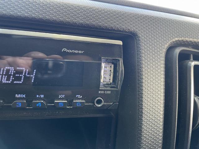 アルトワークス ベースグレード　５速ＭＴ　レカロシート　スマートキー　ＨＩＤヘッドライト　ＥＴＣ　ドライブレコーダー　フロアマット　ドアバイザー　革巻きステアリング　純正アルミホイール　フォグライト（58枚目）