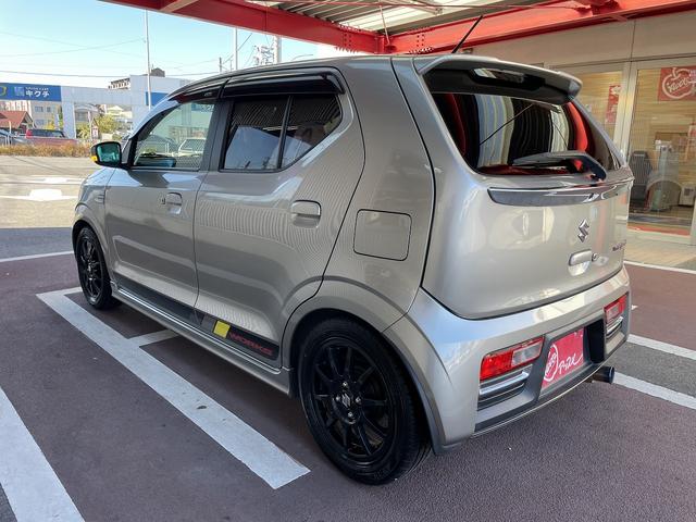 アルトワークス ベースグレード　５速マニュアルミッション　ターボエンジン　柿本改マフラー　ＴＥＩＮサス　純正カーナビ　ワンセグＴＶ　バックカメラ　レカロシート　ＨＩＤヘッドライト　スマートキー＆プッシュスタート（4枚目）