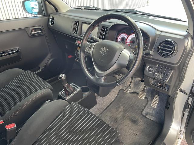 アルトワークス ベースグレード　５速マニュアルミッション　ターボエンジン　柿本改マフラー　ＴＥＩＮサス　純正カーナビ　ワンセグＴＶ　バックカメラ　レカロシート　ＨＩＤヘッドライト　スマートキー＆プッシュスタート（10枚目）