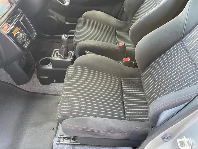 アルトワークス ベースグレード　５速マニュアルミッション　ターボエンジン　柿本改マフラー　ＴＥＩＮサス　純正カーナビ　ワンセグＴＶ　バックカメラ　レカロシート　ＨＩＤヘッドライト　スマートキー＆プッシュスタート（23枚目）