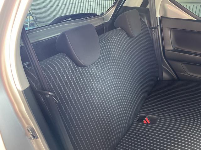 アルトワークス ベースグレード　５速マニュアルミッション　ターボエンジン　柿本改マフラー　ＴＥＩＮサス　純正カーナビ　ワンセグＴＶ　バックカメラ　レカロシート　ＨＩＤヘッドライト　スマートキー＆プッシュスタート（24枚目）