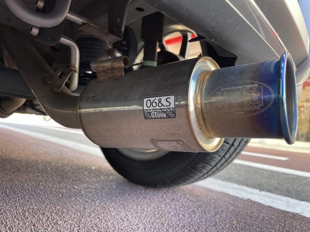アルトワークス ベースグレード　５速マニュアルミッション　ターボエンジン　柿本改マフラー　ＴＥＩＮサス　純正カーナビ　ワンセグＴＶ　バックカメラ　レカロシート　ＨＩＤヘッドライト　スマートキー＆プッシュスタート（27枚目）
