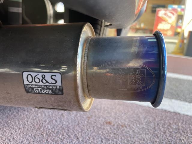 アルトワークス ベースグレード　５速マニュアルミッション　ターボエンジン　柿本改マフラー　ＴＥＩＮサス　純正カーナビ　ワンセグＴＶ　バックカメラ　レカロシート　ＨＩＤヘッドライト　スマートキー＆プッシュスタート（64枚目）