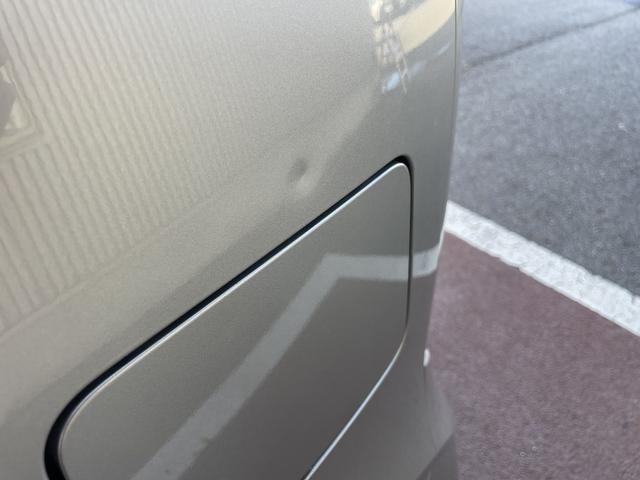 アルトワークス ベースグレード　５速マニュアルミッション　ターボエンジン　柿本改マフラー　ＴＥＩＮサス　純正カーナビ　ワンセグＴＶ　バックカメラ　レカロシート　ＨＩＤヘッドライト　スマートキー＆プッシュスタート（69枚目）