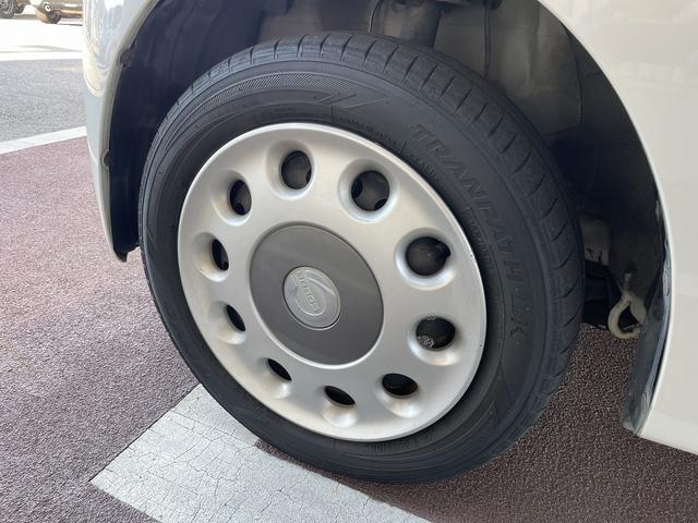 ミラココア ココアプラスＧ　バックカメラ　スマートキー　電動格納ミラー　ベンチシート　ＣＶＴ　盗難防止システム　ＡＢＳ　ＣＤ　ミュージックプレイヤー接続可　ルーフレール　衝突安全ボディ　エアコン　パワーステアリング（9枚目）