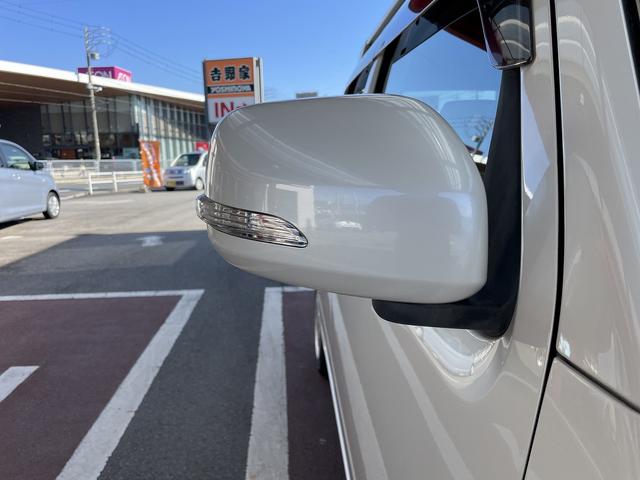 ミラココア ココアプラスＧ　バックカメラ　スマートキー　電動格納ミラー　ベンチシート　ＣＶＴ　盗難防止システム　ＡＢＳ　ＣＤ　ミュージックプレイヤー接続可　ルーフレール　衝突安全ボディ　エアコン　パワーステアリング（38枚目）