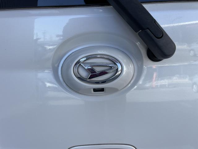 ミラココア ココアプラスＧ　バックカメラ　スマートキー　電動格納ミラー　ベンチシート　ＣＶＴ　盗難防止システム　ＡＢＳ　ＣＤ　ミュージックプレイヤー接続可　ルーフレール　衝突安全ボディ　エアコン　パワーステアリング（45枚目）