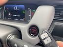ｅ：ＨＥＶ　ＲＳ　無限エアロ　ホンダ純正カーナビ　スマートキー　衝突軽減ブレーキ　ハーフレザーシート　パドルシフト　ＬＥＤヘッドライト　ＥＴＣ　アダプティブクルーズコントロール　革巻きステアリング（12枚目）