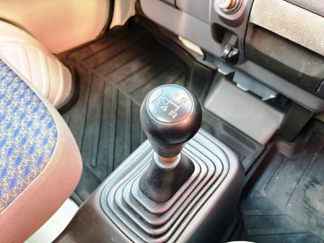 アクティトラック リフターV 垂直式 5MT・ヤシマ産業製テールゲートリフター・三方開荷台・ゴムマット&バイザー付・AM/FMラジオ・パワーステアリング・エアバッグ・エアコン・スペアタイヤ(40枚目)