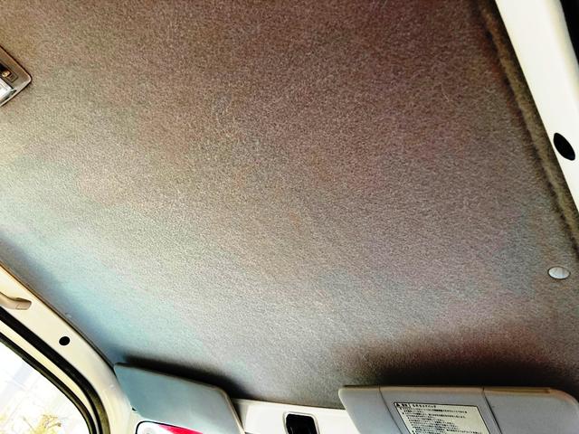 アクティトラック リフターV 垂直式 5MT・ヤシマ産業製テールゲートリフター・三方開荷台・ゴムマット&バイザー付・AM/FMラジオ・パワーステアリング・エアバッグ・エアコン・スペアタイヤ(78枚目)