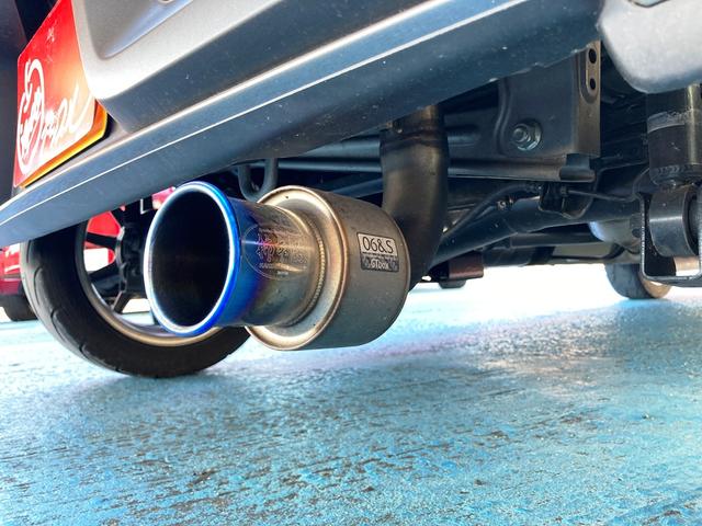 アルトワークス ベースグレード　５ＭＴ・４ＷＤ・ナビ・フルセグ・ＤＶＤ・ＢＴ・ＥＴＣ・ｍｏｍｏステアリング・柿本マフラー・モンスタースポーツシフトノブ・レカロスポーツシート・スマートキー＆プッシュスタート・純正１５ＡＷ・ＨＩＤヘッド（32枚目）