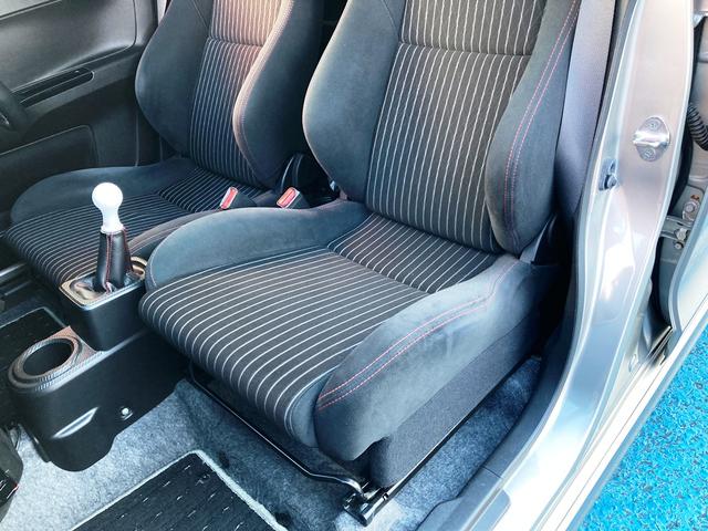 アルトワークス ベースグレード　５ＭＴ・４ＷＤ・ナビ・フルセグ・ＤＶＤ・ＢＴ・ＥＴＣ・ｍｏｍｏステアリング・柿本マフラー・モンスタースポーツシフトノブ・レカロスポーツシート・スマートキー＆プッシュスタート・純正１５ＡＷ・ＨＩＤヘッド（53枚目）