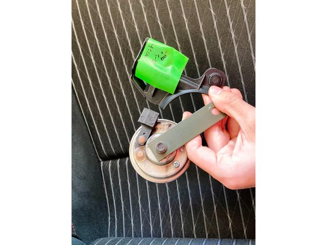 アルトワークス ベースグレード　５ＭＴ・４ＷＤ・ナビ・フルセグ・ＤＶＤ・ＢＴ・ＥＴＣ・ｍｏｍｏステアリング・柿本マフラー・モンスタースポーツシフトノブ・レカロスポーツシート・スマートキー＆プッシュスタート・純正１５ＡＷ・ＨＩＤヘッド（77枚目）