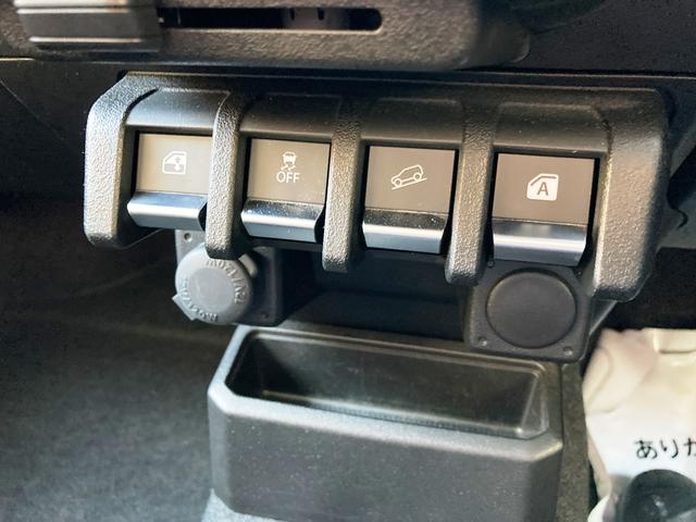 ジムニー ＸＧ　４ＷＤ　クリアランスソナー　レーンアシスト　衝突被害軽減システム　オートライト　キーレスエントリー　アイドリングストップ　ＭＴ　盗難防止システム　ＡＢＳ　ＥＳＣ　アルミホイール　衝突安全ボディ（6枚目）