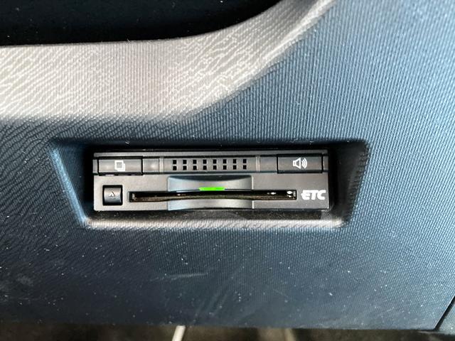 アクア Ｓ　ワンオーナー・ユーザー買取車　車検令和９年３月　スマートキー＆プッシュスタート　ディーラーナビ・フルセグ・Ｂｌｕｅｔｏｏｔｈ・ＤＶＤ再生　バックカメラ　ＥＴＣ　シートカバー　ドライブレコーダー（33枚目）