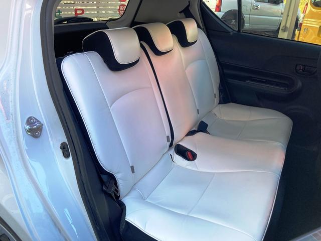 アクア Ｓ　ワンオーナー・ユーザー買取車　車検令和９年３月　スマートキー＆プッシュスタート　ディーラーナビ・フルセグ・Ｂｌｕｅｔｏｏｔｈ・ＤＶＤ再生　バックカメラ　ＥＴＣ　シートカバー　ドライブレコーダー（52枚目）