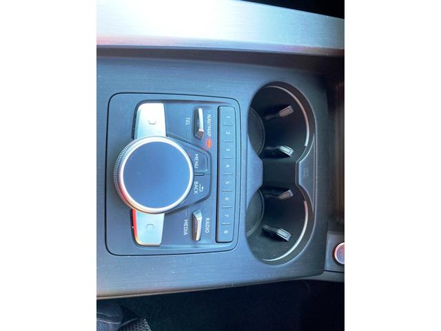 Ａ５スポーツバック ２．０ＴＦＳＩスポーツ　Ｓラインパッケージ　ユーザー買取車・メーカーナビ・フルセグ・Ｂカメラ・Ｐセンサー・ＢＴ・両席シートヒーター・両席パワーシート・ハーフレザースポーツシート・クルコン・ＥＴＣ・ＬＥＤヘッド・パワーバックドア・純正１８ＡＷ（46枚目）