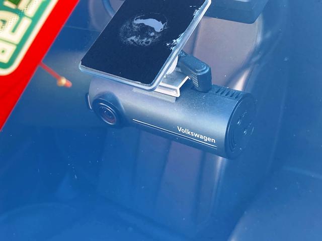 Ａ５スポーツバック ２．０ＴＦＳＩスポーツ　Ｓラインパッケージ　ユーザー買取車・メーカーナビ・フルセグ・Ｂカメラ・Ｐセンサー・ＢＴ・両席シートヒーター・両席パワーシート・ハーフレザースポーツシート・クルコン・ＥＴＣ・ＬＥＤヘッド・パワーバックドア・純正１８ＡＷ（70枚目）