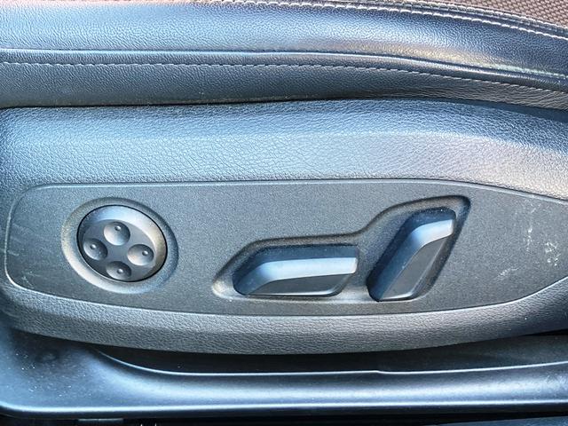 Ａ５スポーツバック ２．０ＴＦＳＩスポーツ　Ｓラインパッケージ　ユーザー買取車・メーカーナビ・フルセグ・Ｂカメラ・Ｐセンサー・ＢＴ・両席シートヒーター・両席パワーシート・ハーフレザースポーツシート・クルコン・ＥＴＣ・ＬＥＤヘッド・パワーバックドア・純正１８ＡＷ（71枚目）