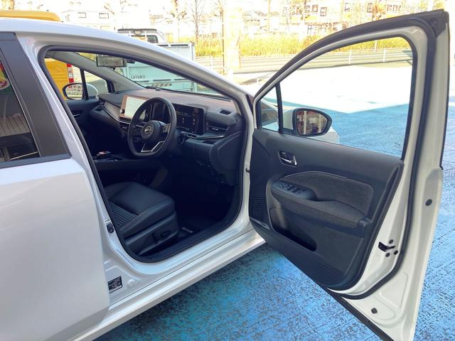 オーラ Ｇ　レザーエディション　ユーザー買取車　メーカーナビ・フルセグ・Ｂｌｕｅｔｏｏｔｈ・スマホ連携　アラウンドビュー　寒冷地仕様・シート＆ステアヒーター　ＥＴＣ２．０　マイパイロット・エマージェンシーブレーキ　黒革シート　ＬＥＤ（36枚目）