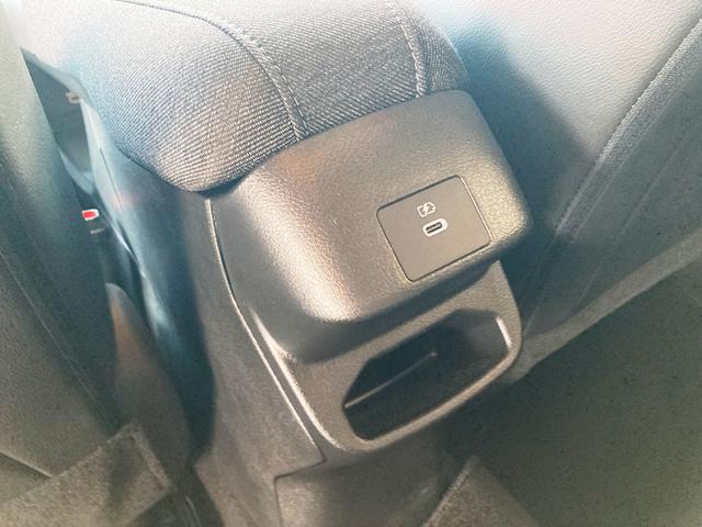 オーラ Ｇ　レザーエディション　ユーザー買取車　メーカーナビ・フルセグ・Ｂｌｕｅｔｏｏｔｈ・スマホ連携　アラウンドビュー　寒冷地仕様・シート＆ステアヒーター　ＥＴＣ２．０　マイパイロット・エマージェンシーブレーキ　黒革シート　ＬＥＤ（72枚目）