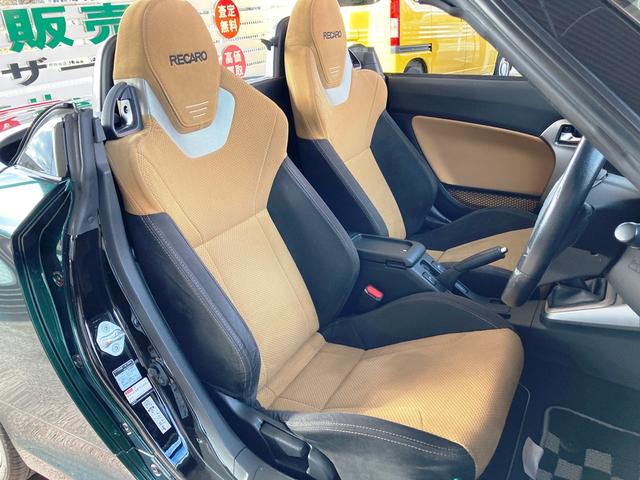 コペン セロ　Ｓ　ユーザー買取車・５ＭＴ・ブラックカーボンルーフ・ブラック塗装純正１６ＡＷ・ＢＩＬＳＴＥＩＮ製ショックアブソーバー・レカロシート・両席シートヒーター・ｍｏｍｏステア・ＢＴ・ＤＶＤ・ＥＴＣ・ＬＥＤヘッド（37枚目）