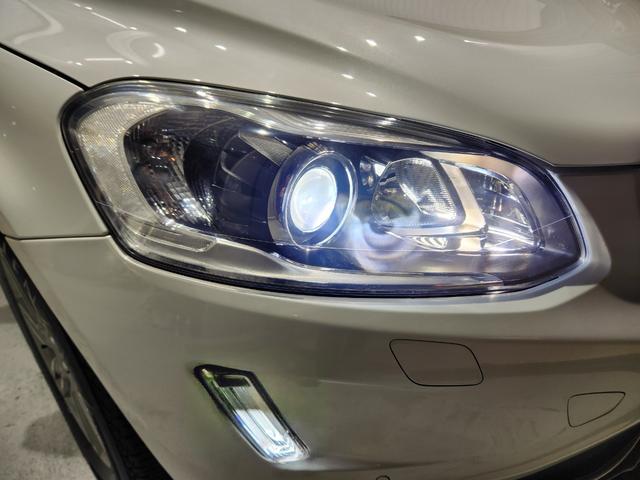 ＸＣ６０ Ｔ５　ＡＷＤ　ＳＥ　２０１６モデル　正規Ｄメンテ　フルタイム４ＷＤ　ＢＳアテンザ２０２１年製タイヤ　電動＆ヒーターアイボリー本革　地デジ純正ナビ＆リアカメラ　追従式クルコン　電動ゲート　スペアキー（34枚目）