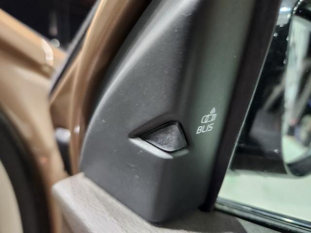 Ｖ４０ クロスカントリー　Ｔ５　ＡＷＤ　２０１４モデル　禁煙車　ＢＳレグノタイヤ　電動＆ヒーター２トーン本革　追従式クルコン　地デジ純正ナビ＆バックカメラ　Ｐセンサー　スペアキーレス（64枚目）
