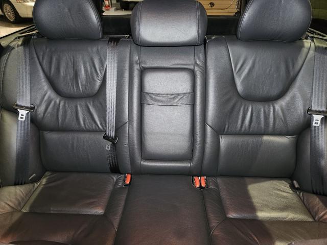 Ｖ７０ ホワイトパールエディション　２００７最終モデル　特別限定車　正規Ｄメンテ車両　Ｔベルト交換済　ＡＣコンプレッサ交換済　ミシュランプライマシー４　地デジナビ＆バックカメラ　前後ドラレコ　ガラスＳＲ　電動＆ヒーター黒本革　クルコン（25枚目）