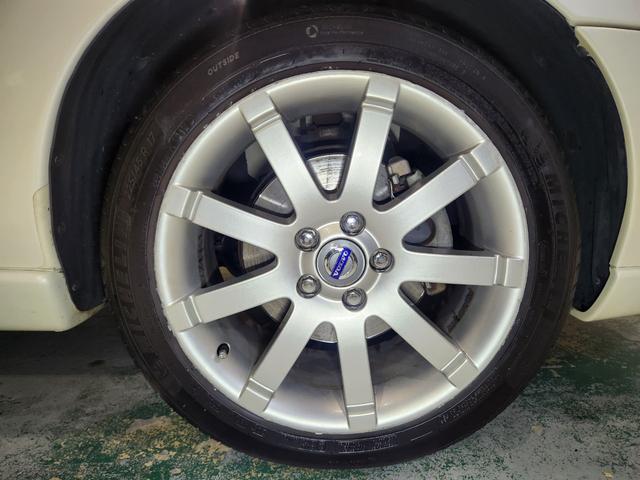 Ｖ７０ ホワイトパールエディション　２００７最終モデル　特別限定車　正規Ｄメンテ車両　Ｔベルト交換済　ＡＣコンプレッサ交換済　ミシュランプライマシー４　地デジナビ＆バックカメラ　前後ドラレコ　ガラスＳＲ　電動＆ヒーター黒本革　クルコン（38枚目）