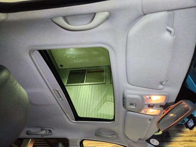 Ｖ７０ ホワイトパールエディション　２００７最終モデル　特別限定車　正規Ｄメンテ車両　Ｔベルト交換済　ＡＣコンプレッサ交換済　ミシュランプライマシー４　地デジナビ＆バックカメラ　前後ドラレコ　ガラスＳＲ　電動＆ヒーター黒本革　クルコン（53枚目）