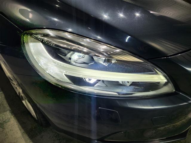 Ｖ４０ Ｔ３　インスクリプション　禁煙車　２０１７モデル　正規Ｄ記録簿　電動＆ヒーターアイボリー本革　ミシュランタイヤ　地デジ純正ナビ＆バックカメラ　追従式クルコン　Ｐセンサー　前後ドラレコ　スペアキーレス（34枚目）