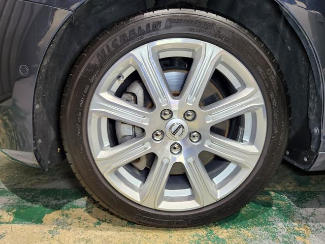 Ｖ４０ Ｔ３　インスクリプション　禁煙車　２０１７モデル　正規Ｄ記録簿　電動＆ヒーターアイボリー本革　ミシュランタイヤ　地デジ純正ナビ＆バックカメラ　追従式クルコン　Ｐセンサー　前後ドラレコ　スペアキーレス（52枚目）